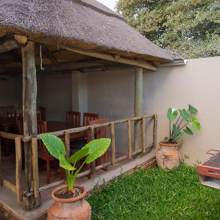 848 Guest House Victoria Falls Eksteriør bilde